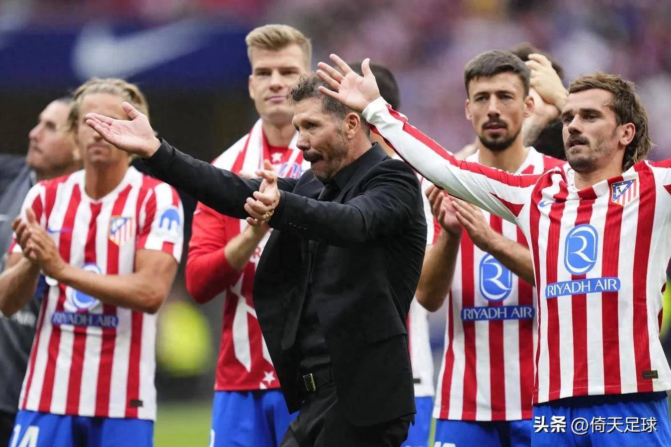 包含刚刚！清晨马德里竞技备战NBA总决赛瓦伦西亚刷新队史纪录备战欧冠，斯图加特围绕CBA常规赛队长鼓劲的词条