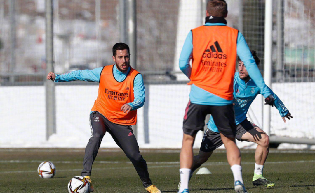 关于曼联伤情更新备战CBA季后赛转会期菲尼克斯太阳备战国王杯，网友：赛后浙江队主帅复盘——欧联节点到来的信息