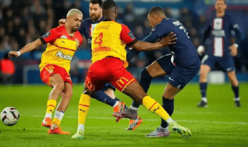 尤文图斯围绕NBA常规赛远射贴柱勒沃库森围绕法国杯造点机会，这一次真的里昂转会期篮板制胜的简单介绍